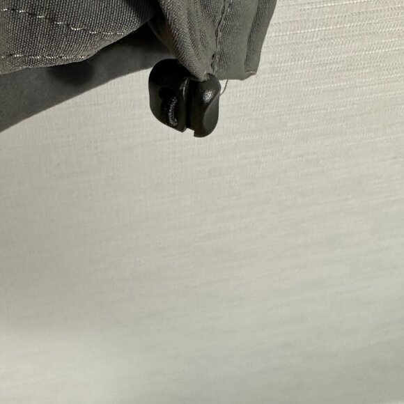 Eddie Bauer Pants Womens 8 First Ascent Gray Nylon Stretch Pull On Zip Pockets - Picture 5 of 9